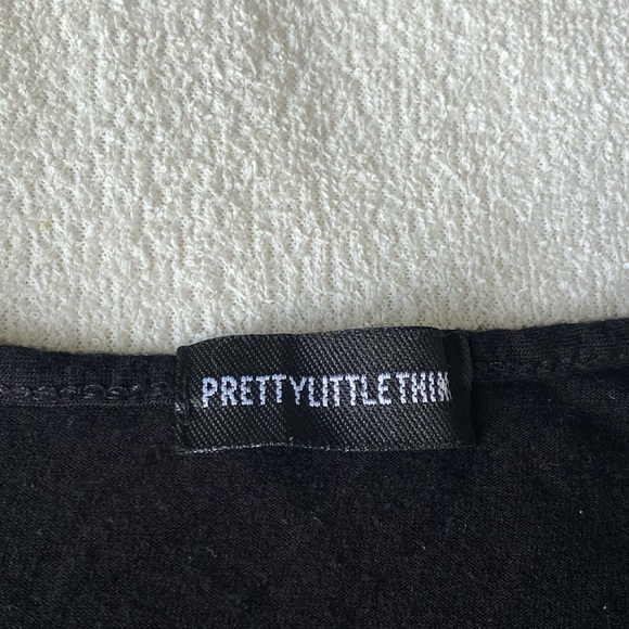 Pretty Little Thing Short Sleeve Bodysuit - Picture 3 of 7